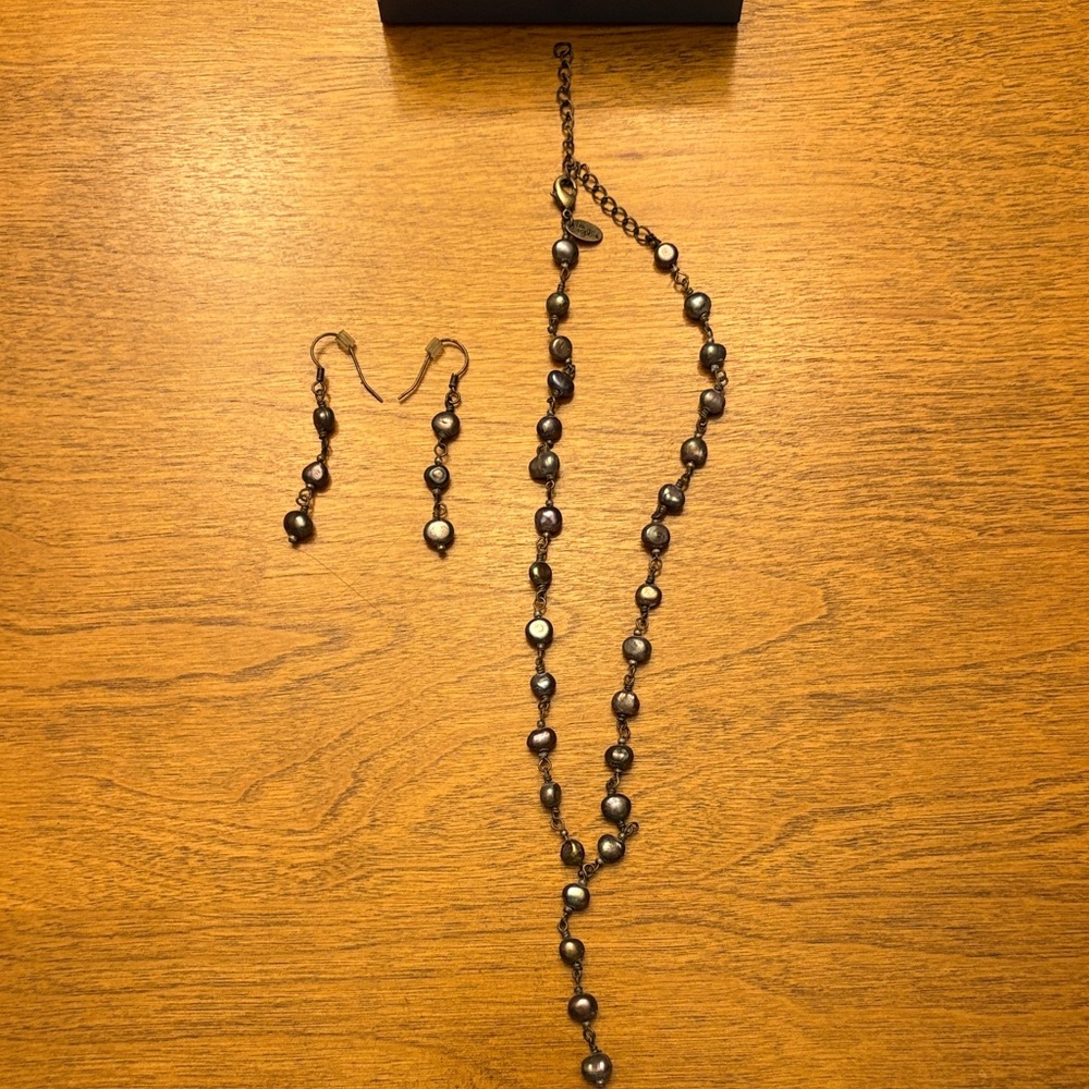 Lia Sophia Black Pearl Necklace and Earring Set